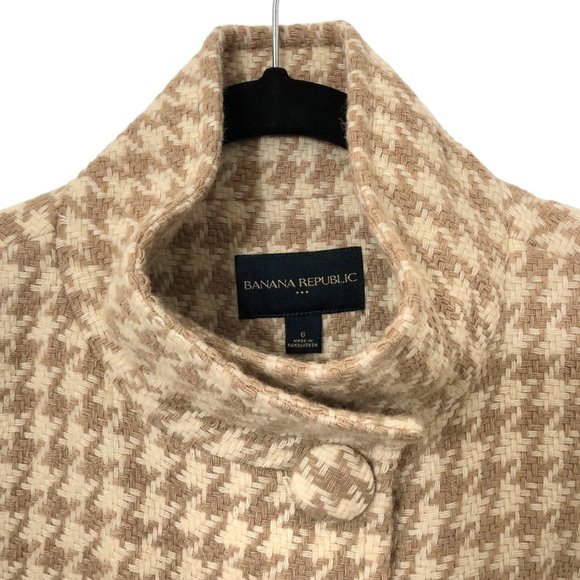 Banana Republic Cream Tan Houndstooth Print Button Front Cropped Coat 6 - Picture 4 of 7